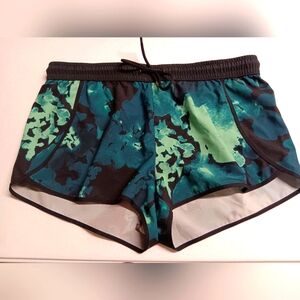 Fabletics Athletic Shorts Green Black Performance